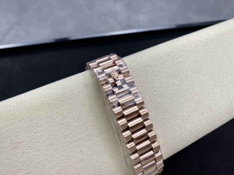 Rolex 40mm 08-Day Date (8)