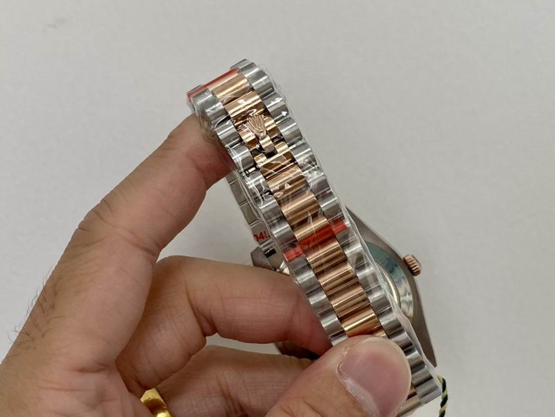 Rolex 40mm 10-Day date (1)