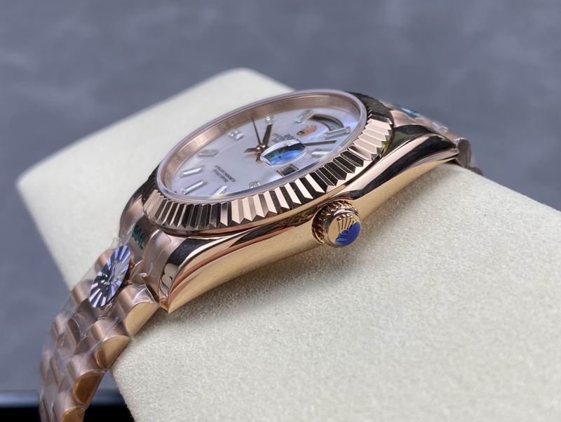 Rolex 40mm 16-Day date (3)