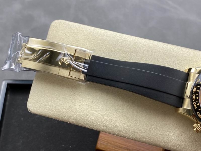 Rolex 40mm 18-Daytone (11)