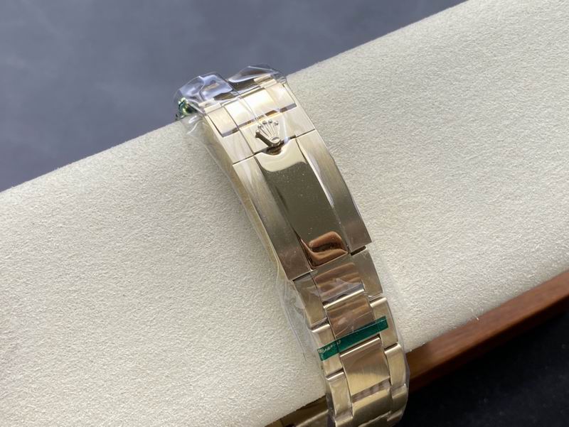 Rolex 40mm 23-GMT (1)