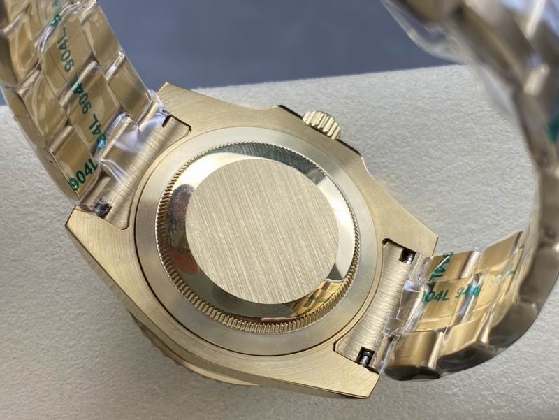 Rolex 40mm 23-GMT (2)