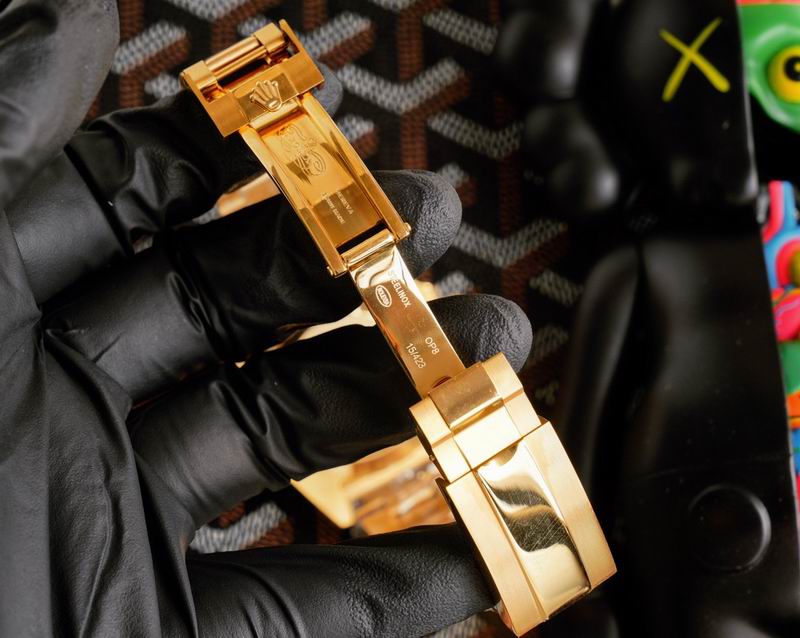 Rolex 40mm 52-GMT (12)