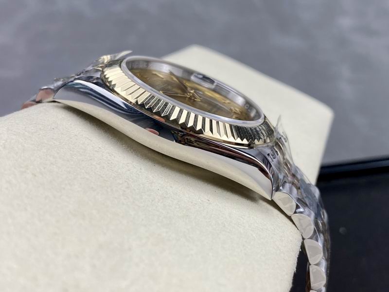 Rolex 41mm 11-Date Just (15)