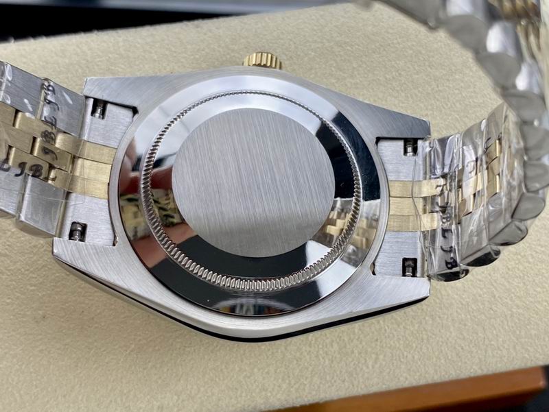 Rolex 41mm 11-Date Just (6)