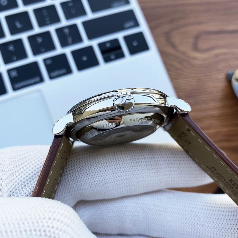 Tissot 40mm 32mm 06 (21)