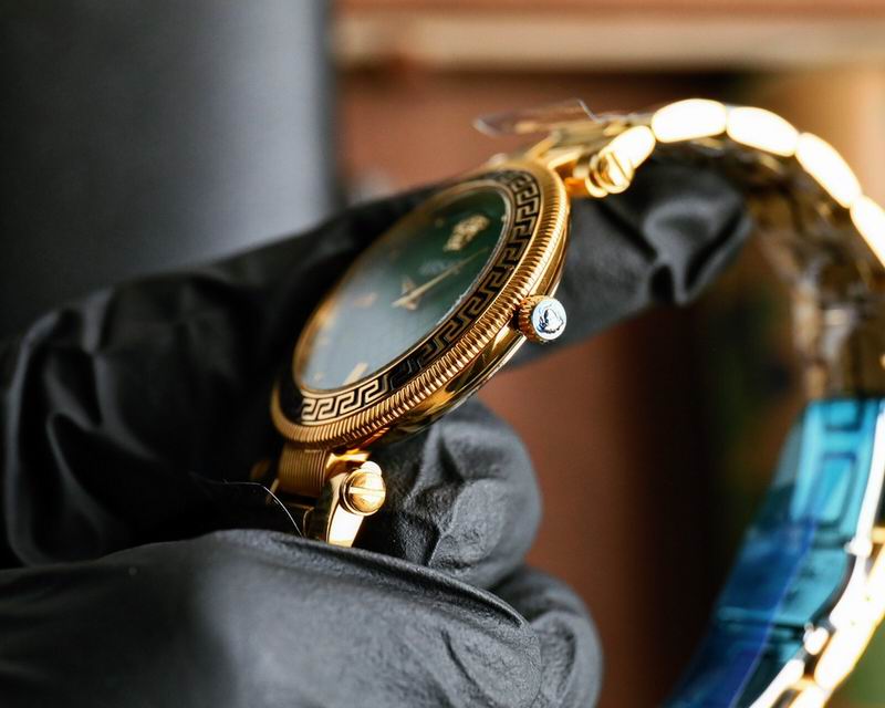 Versace woman watch 11 (5)