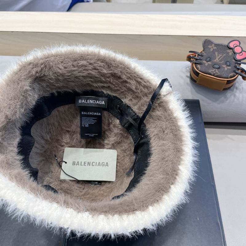 Balenciaga hat (1)