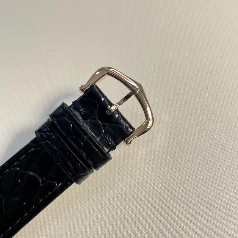 Cartier 36mm 28mm 17 (11)