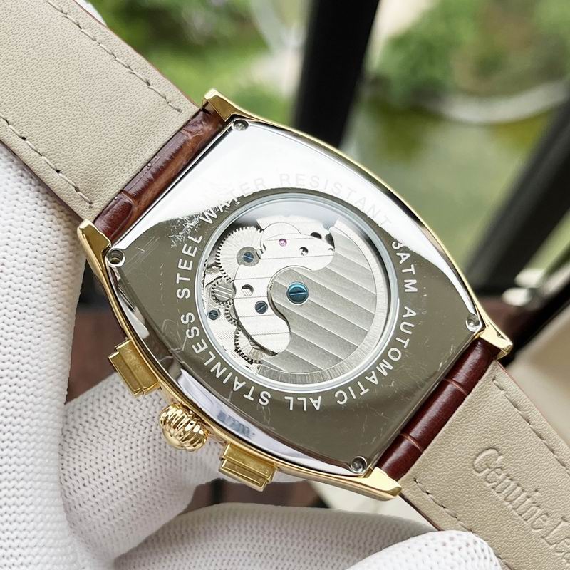 Cartier 44mm 103 (2)
