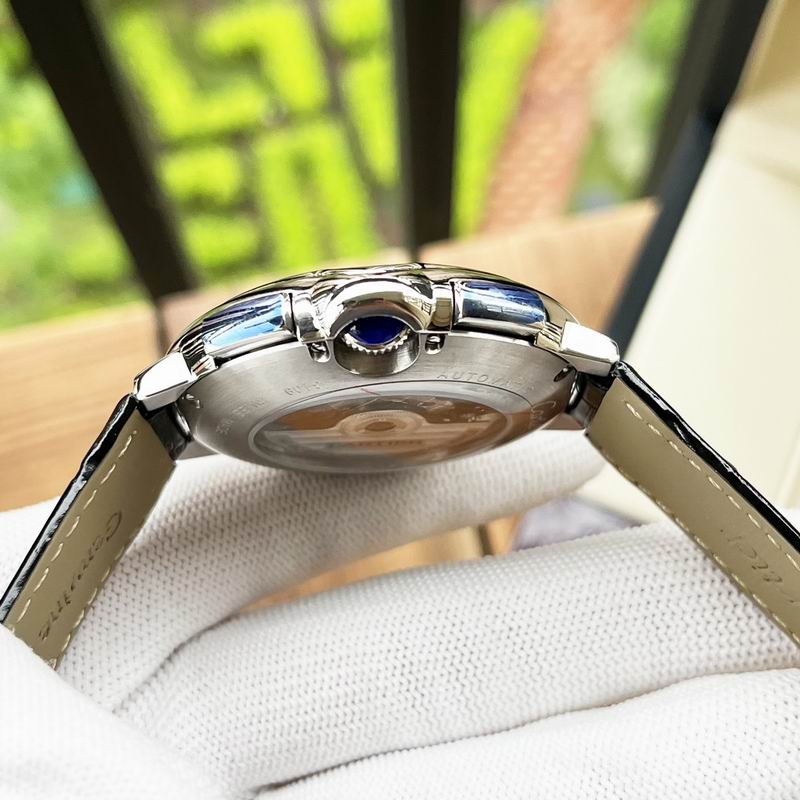 Cartier 44mm 114 (3)