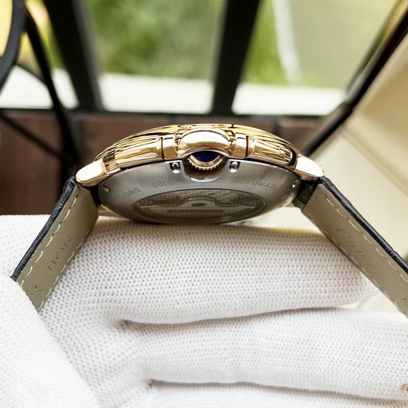 Cartier 44mm 131 (3)