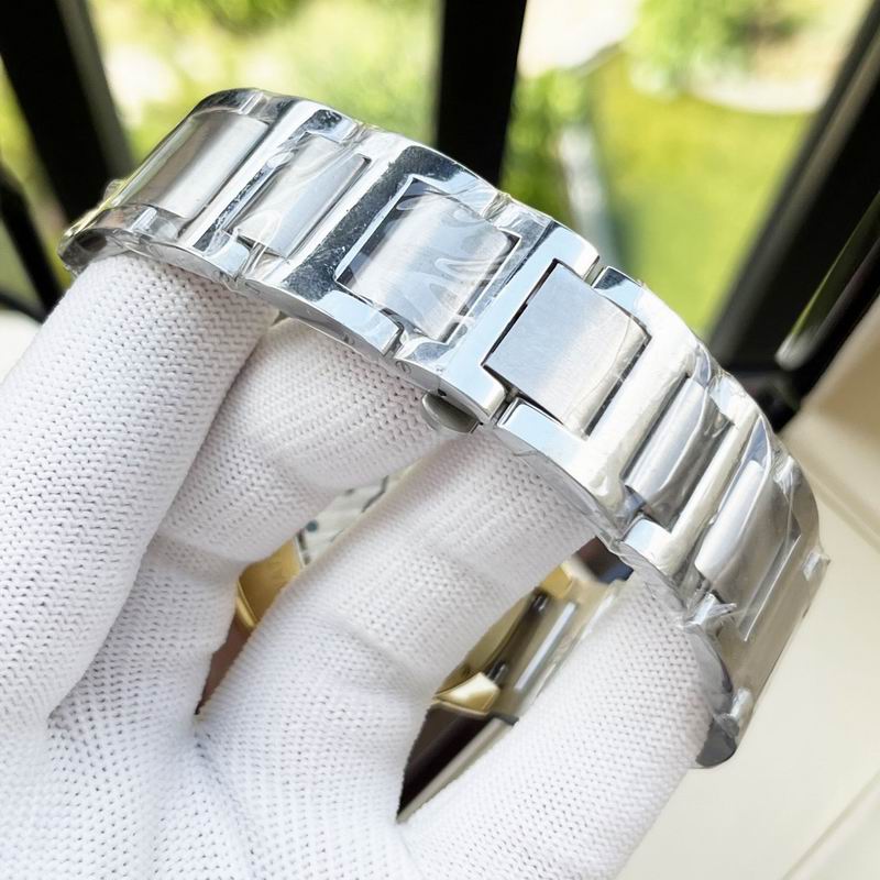 Cartier 44mm 95 (1)
