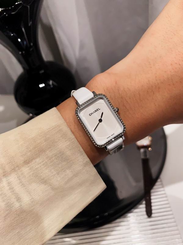 Chanel 20X26mm 89 (2)