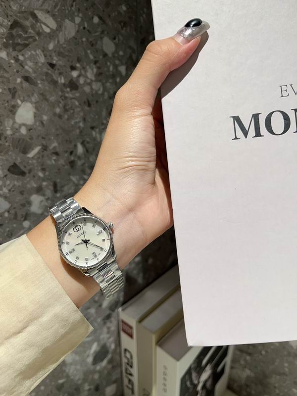 Gucci 40mm 29mm 95 (4)