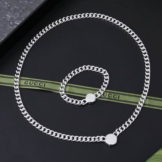 Gucci Suits 10lyh05 (1)