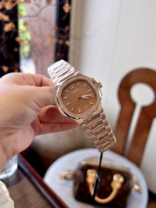 Patek Philippe 35mm 43 (9)