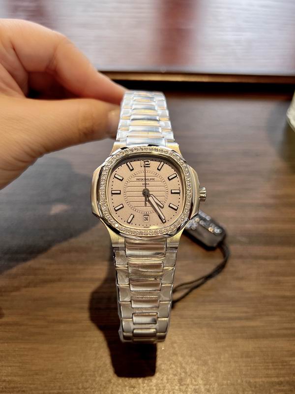 Patek Philippe 35mm 44 (16)