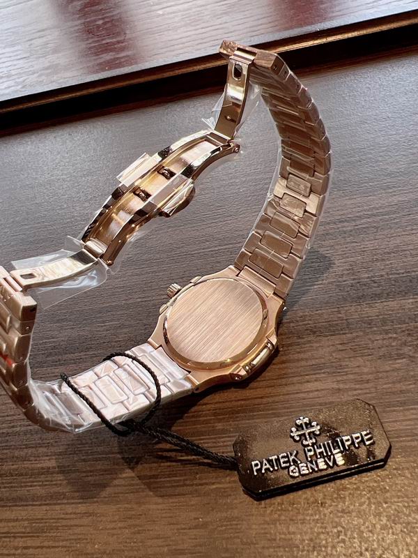 Patek Philippe 35mm 44 (3)