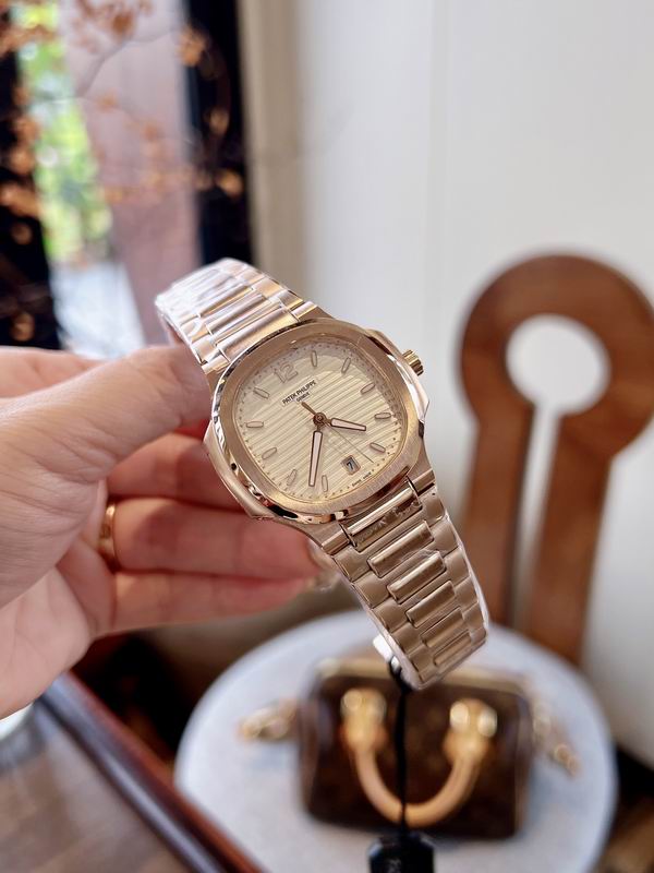 Patek Philippe 35mm 44 (7)