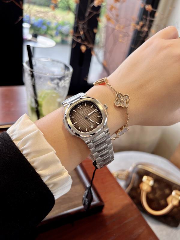 Patek Philippe 35mm 45 (13)