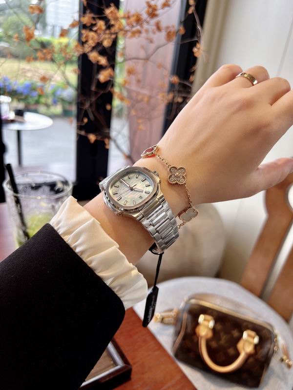 Patek Philippe 35mm 45 (15)