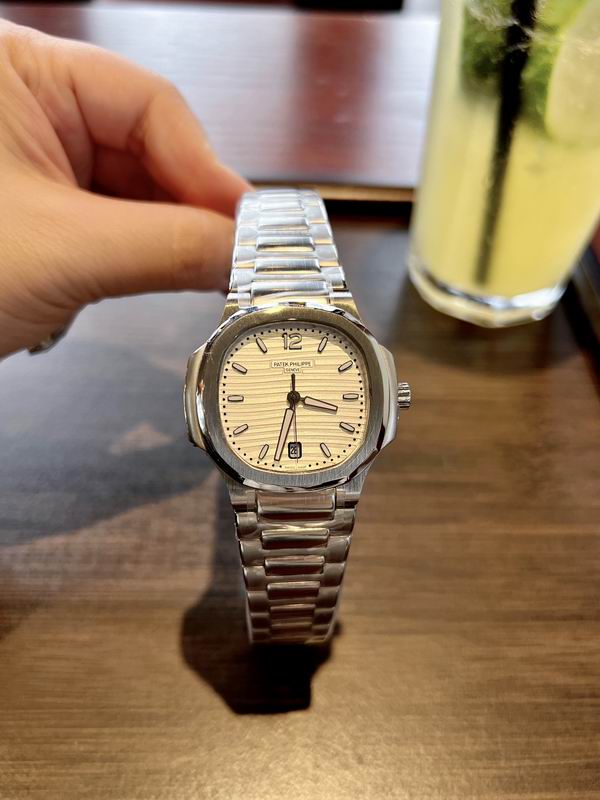 Patek Philippe 35mm 45 (17)