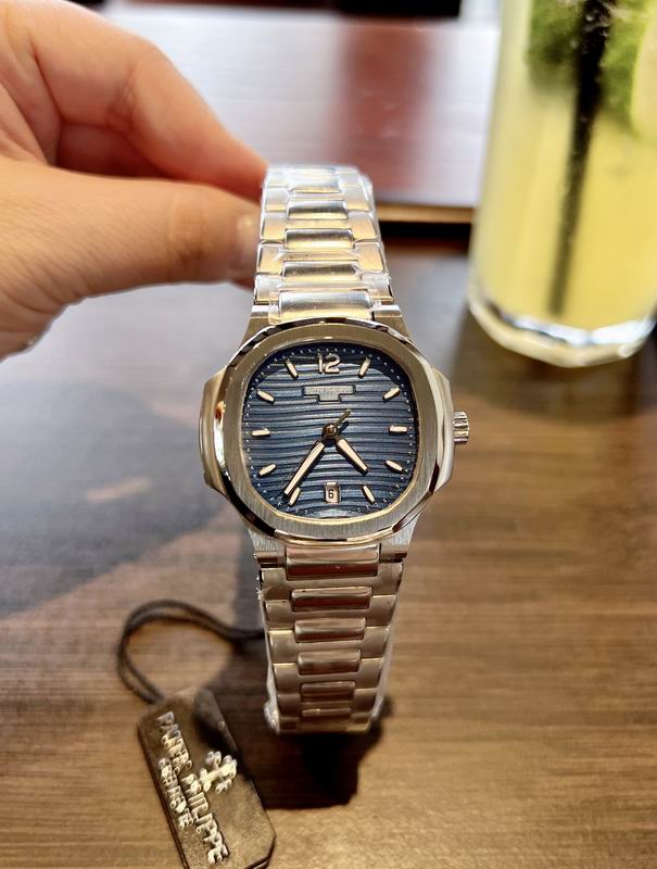 Patek Philippe 35mm 45 (18)