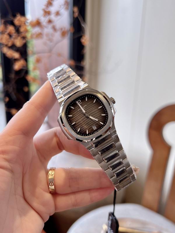 Patek Philippe 35mm 45 (25)