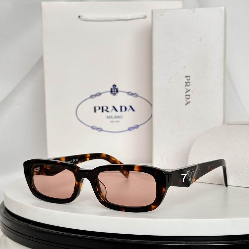 Prada PRB06S 53 20-145 e06