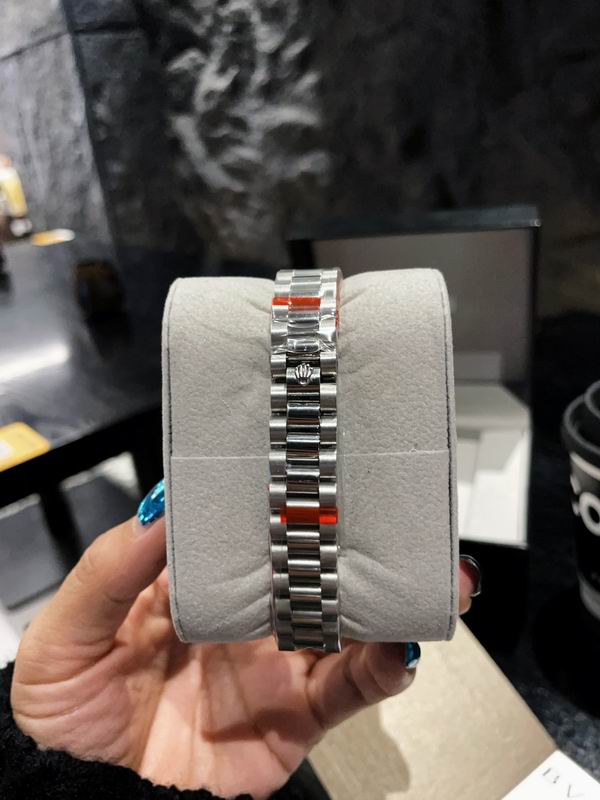 Rolex 31mm 06-Date Just (5)