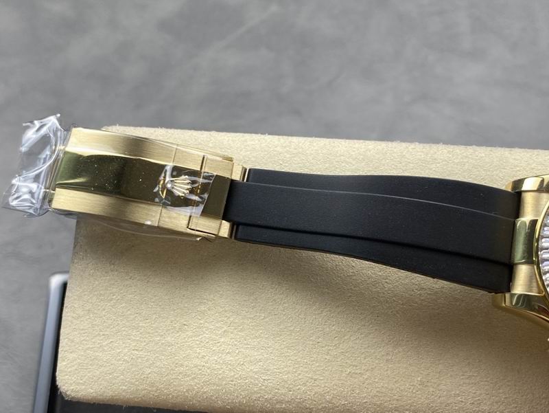 Rolex 40mm 20-daytone (11)