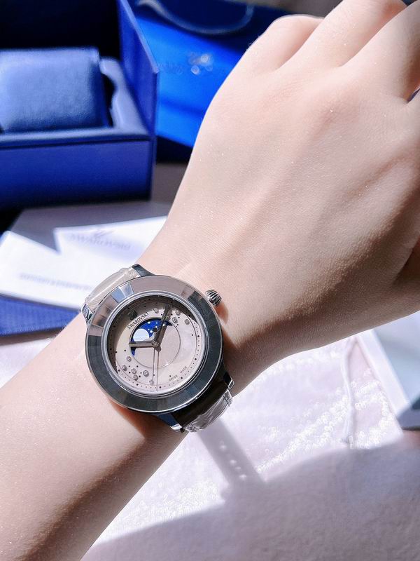 Swarovski 39mm 21 (14)