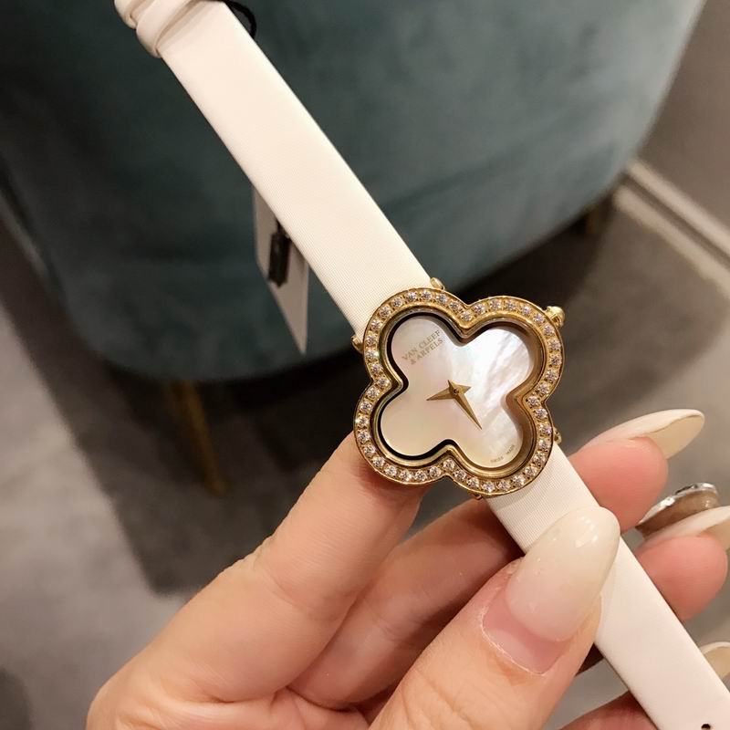 Van Cleef & Arpels 29.7mm 11 (5)