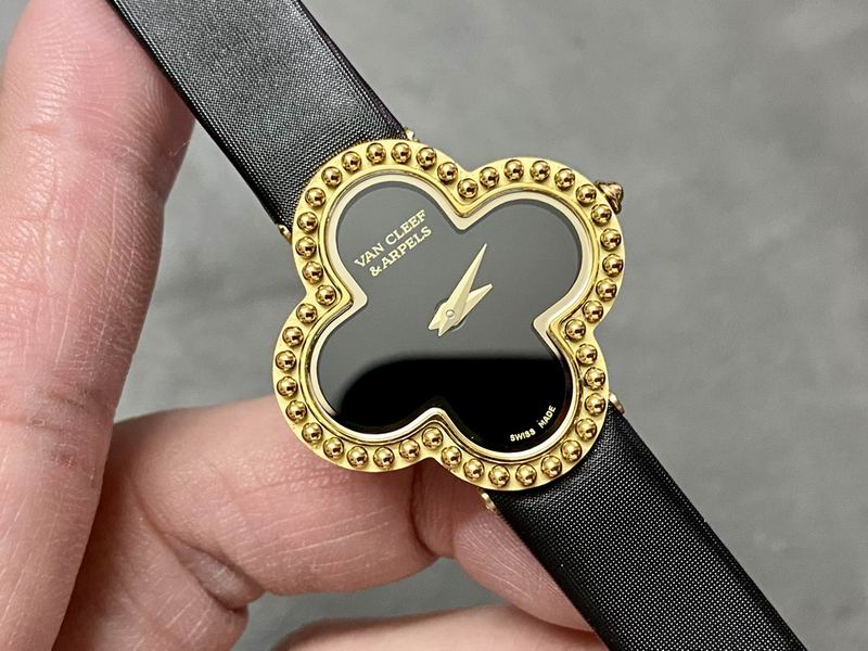 Van Cleef & Arpels 30mm 10 (8)