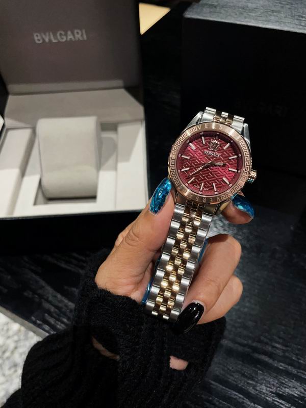 Versace 36mm 62 (21)