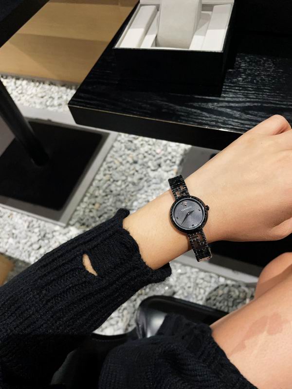 Versace 36mm 68 (19)