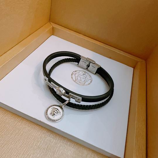 Versace bracelet 08lyh110 (3)