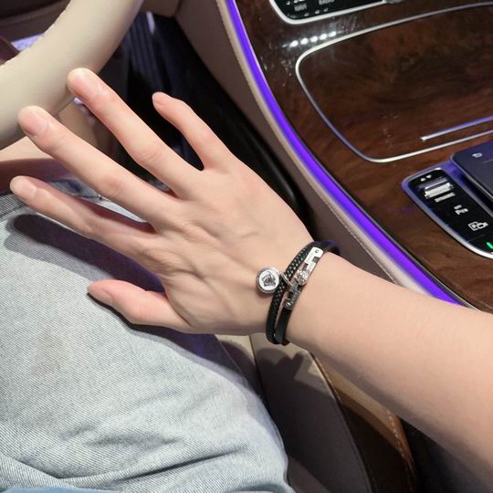 Versace bracelet 08lyh110 (9)