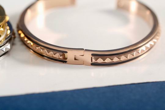 Bvlgari bracelet 11lyh93 (2)