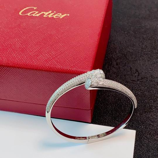 Cartier bracelet 11lyh152 (1)