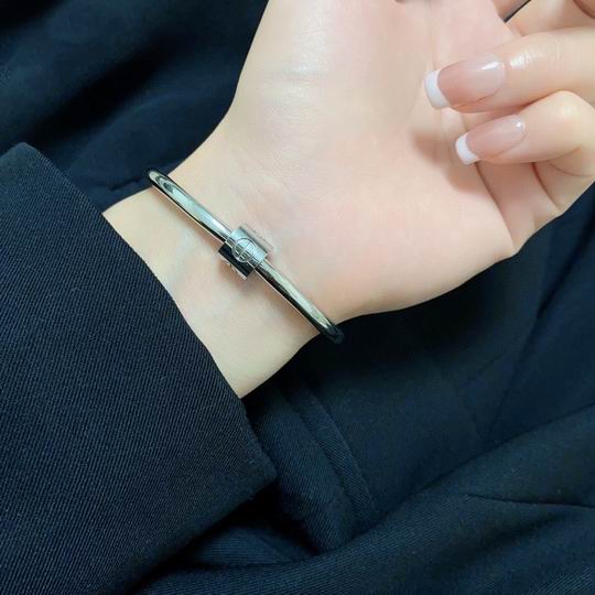 Cartier bracelet 11lyh158 (8)