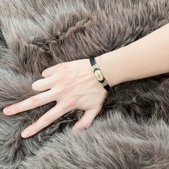 Cartier bracelet 11lyh174 (4)