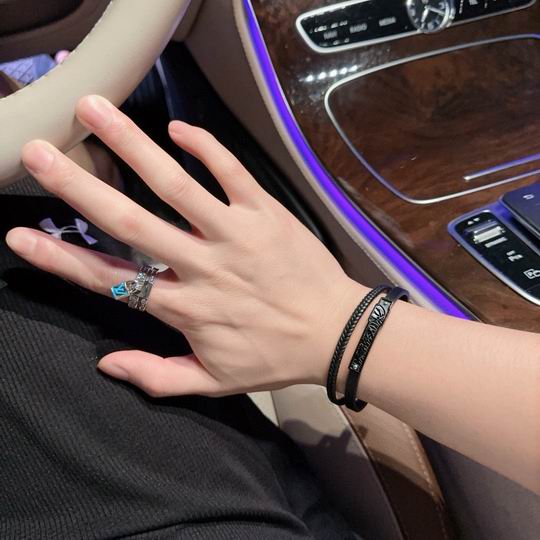 Cartier bracelet 11lyh179 (3)