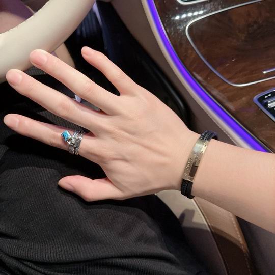 Cartier bracelet 11lyh180 (4)