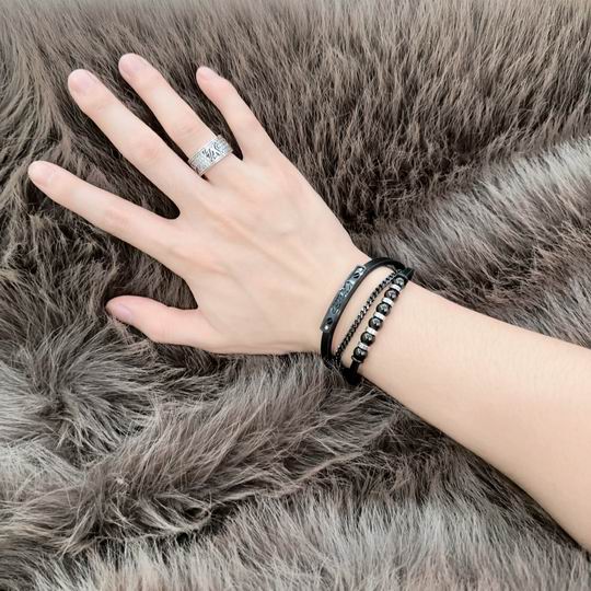 Cartier bracelet 11lyh182 (4)