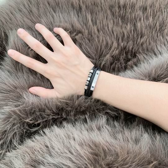 Cartier bracelet 11lyh183 (5)