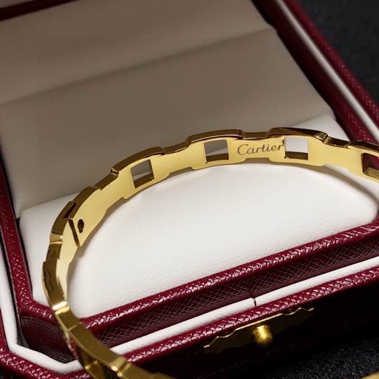 Cartier bracelet 11lyh204 (3)