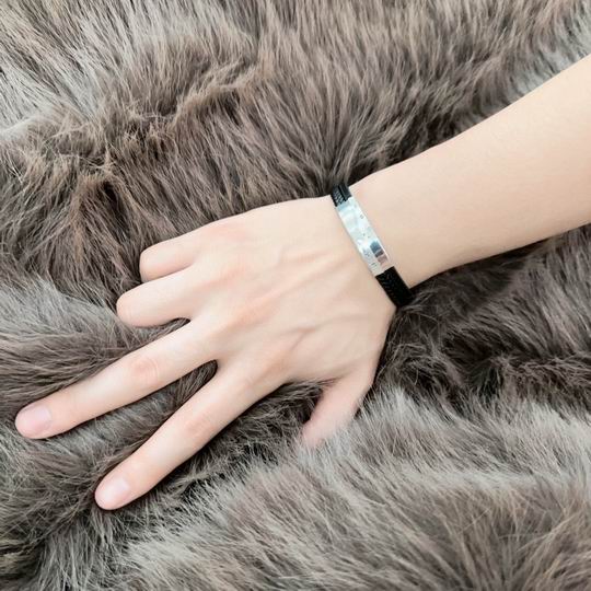 Cartier bracelet 11lyh209 (4)