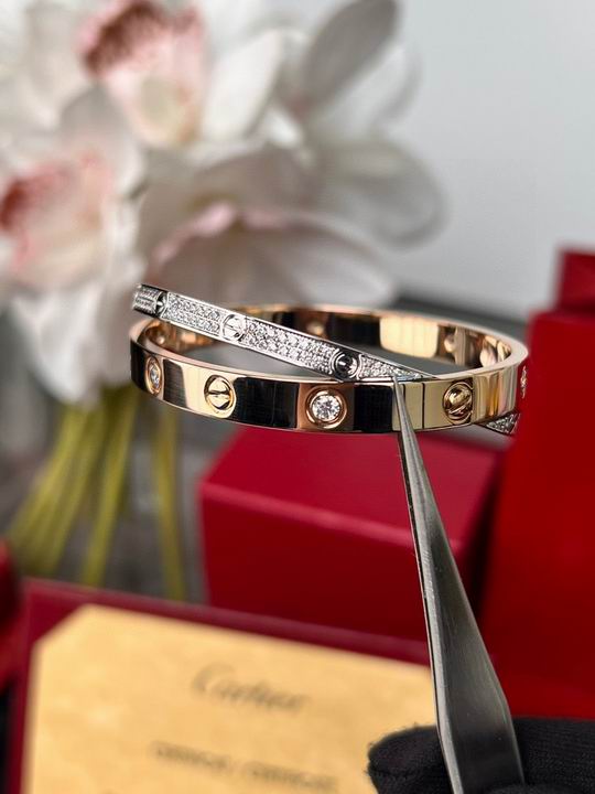 Cartier bracelet 11lyh211 (3)
